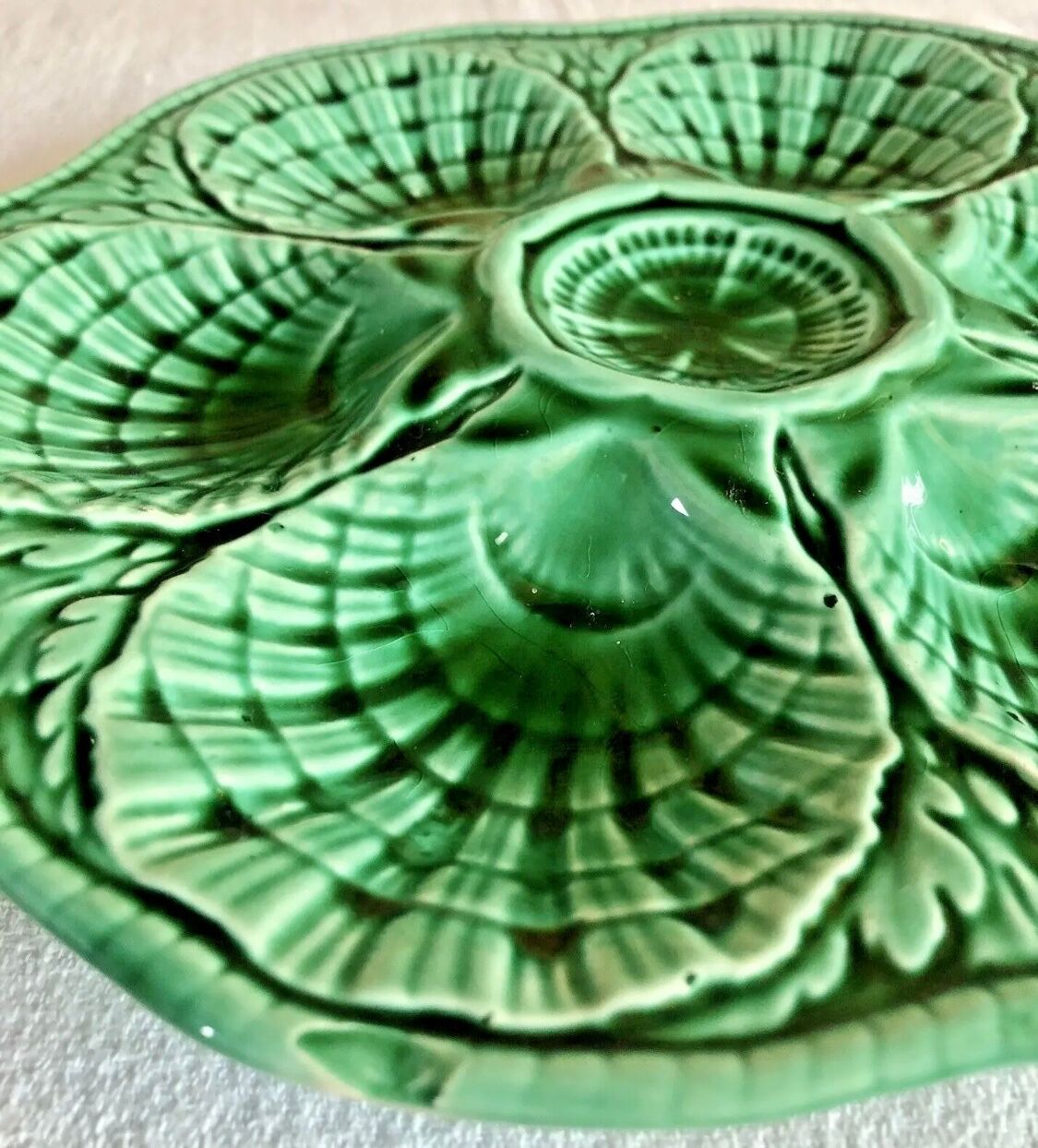 7 old oyster plates Sarreguemines green slurry