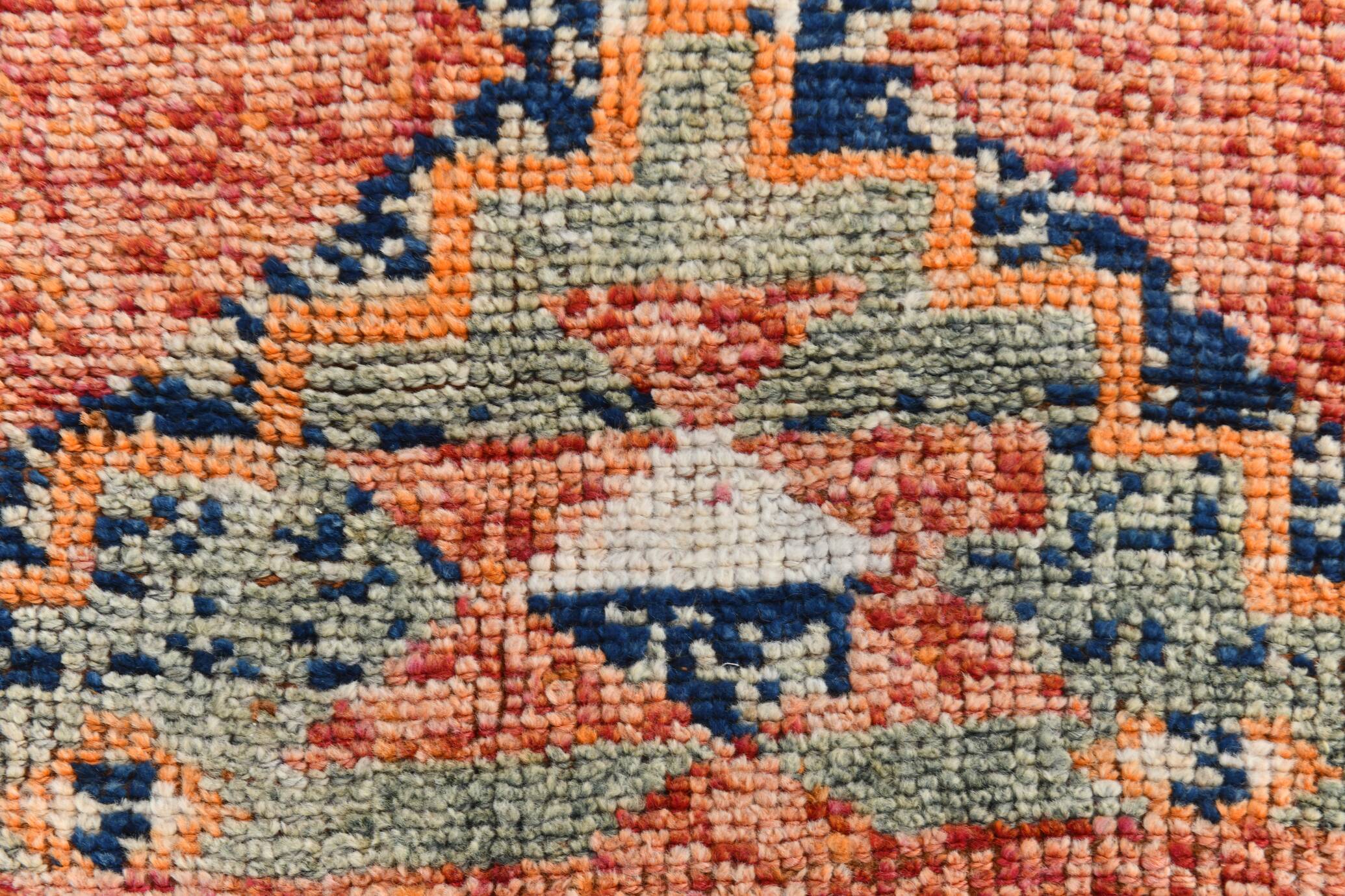 Tapis de couloir vintage à motifs géométriques rouge et orange, 102 x 332 cm