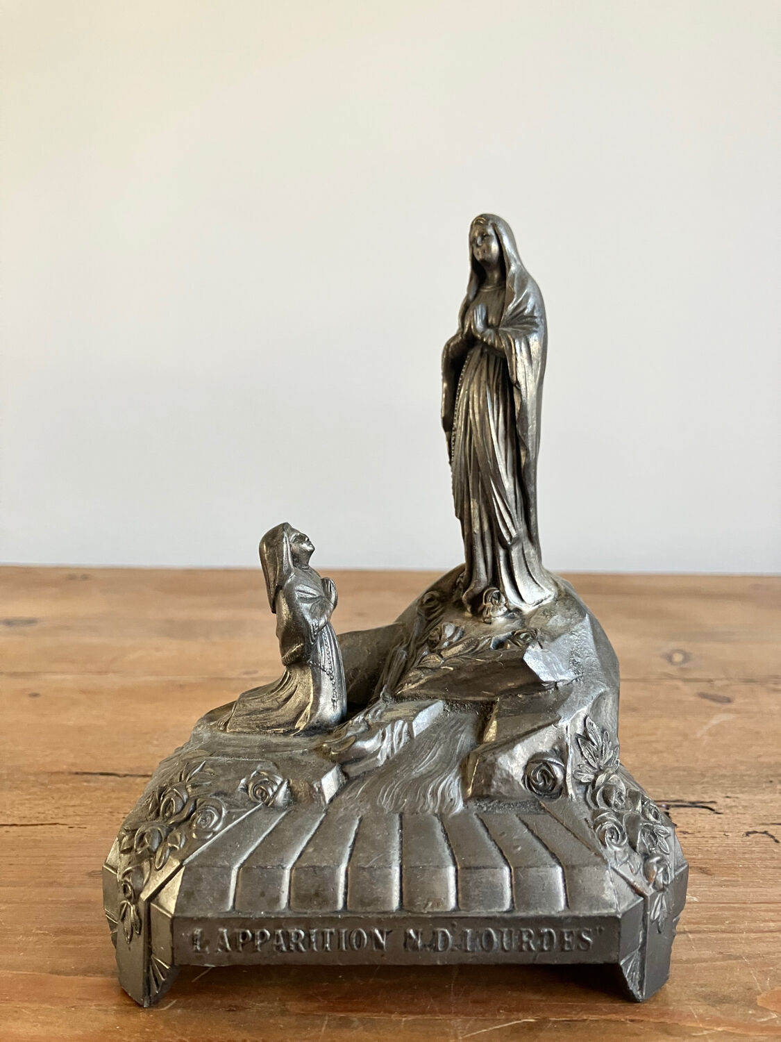 Souvenir de Lourdes en régule