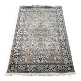 Persian rug in pure silk