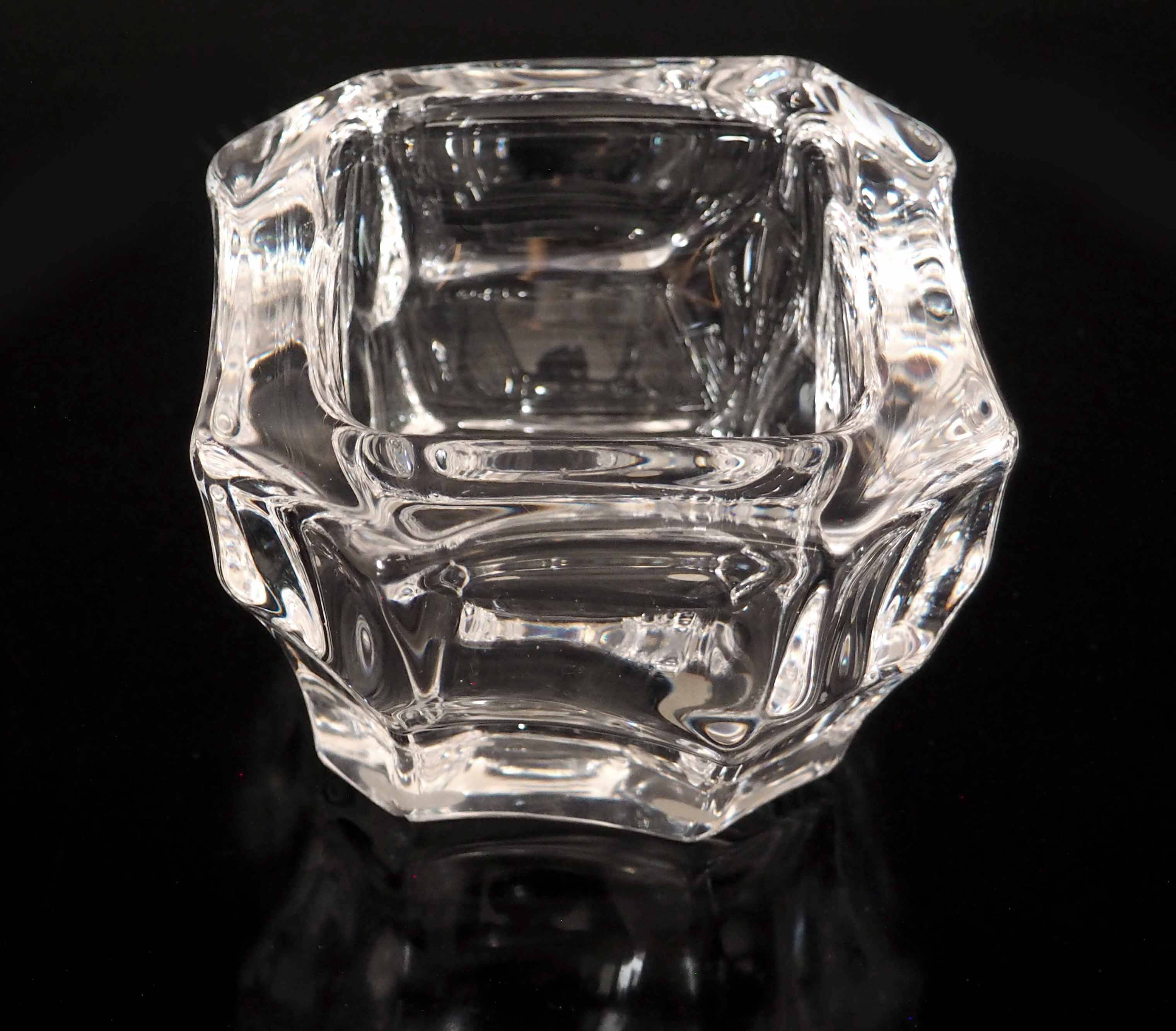 Vannes crystal ashtray
