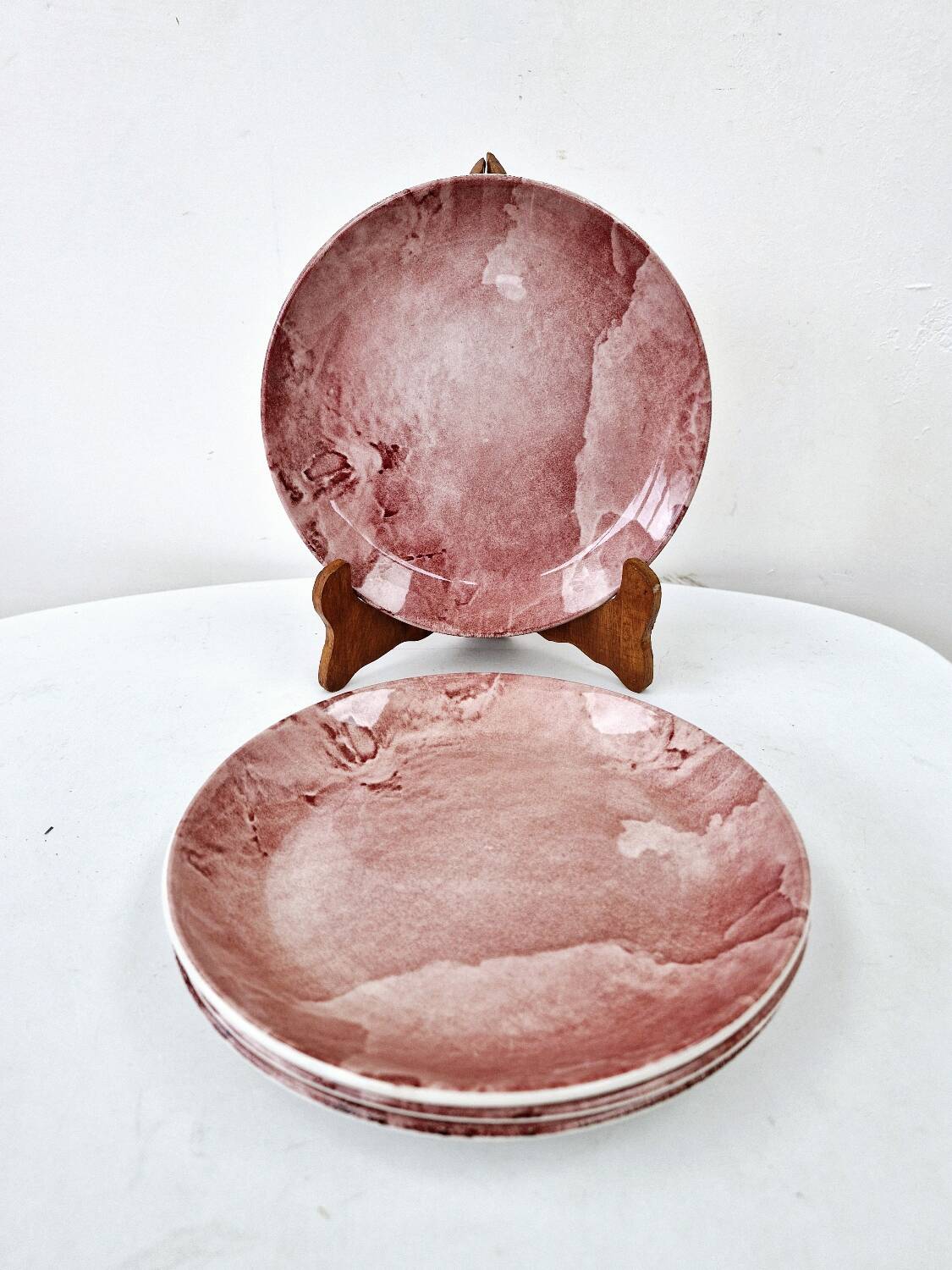 4 pink tie and dye soup plates Royal Tudor potteries Staffordshire England