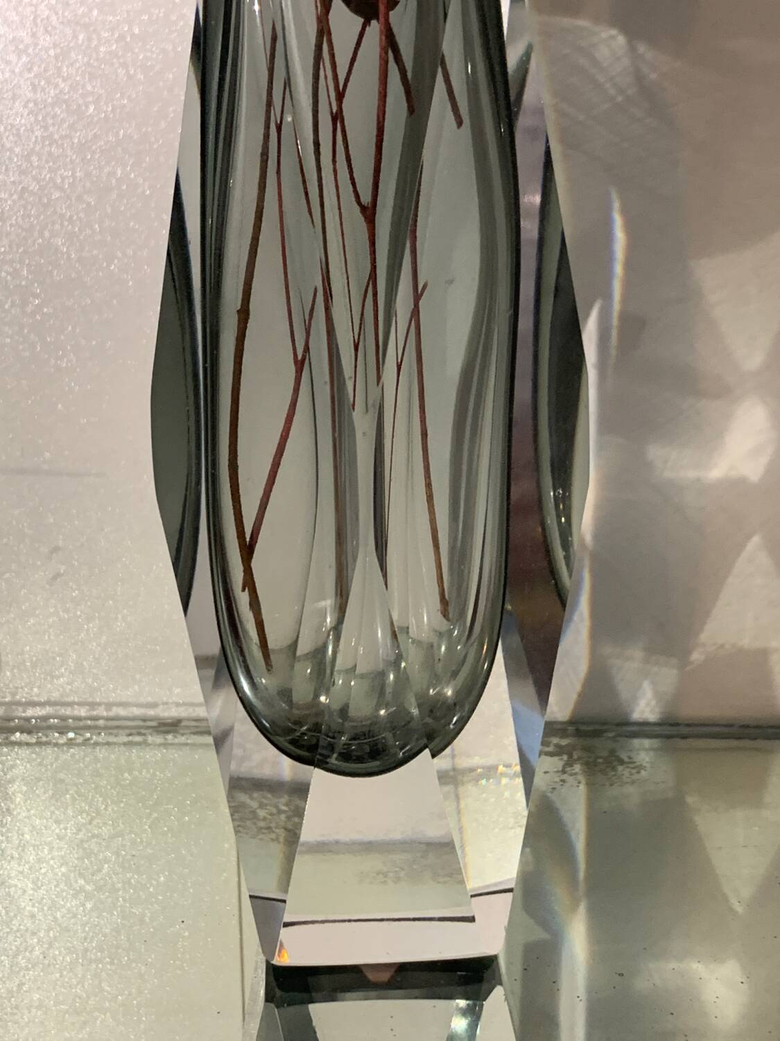 Murano single-flower vase