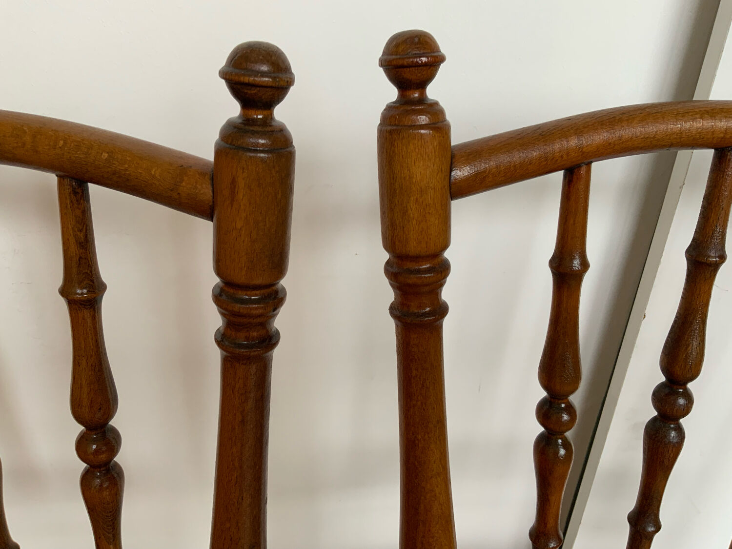 Pair of chairs bistrot