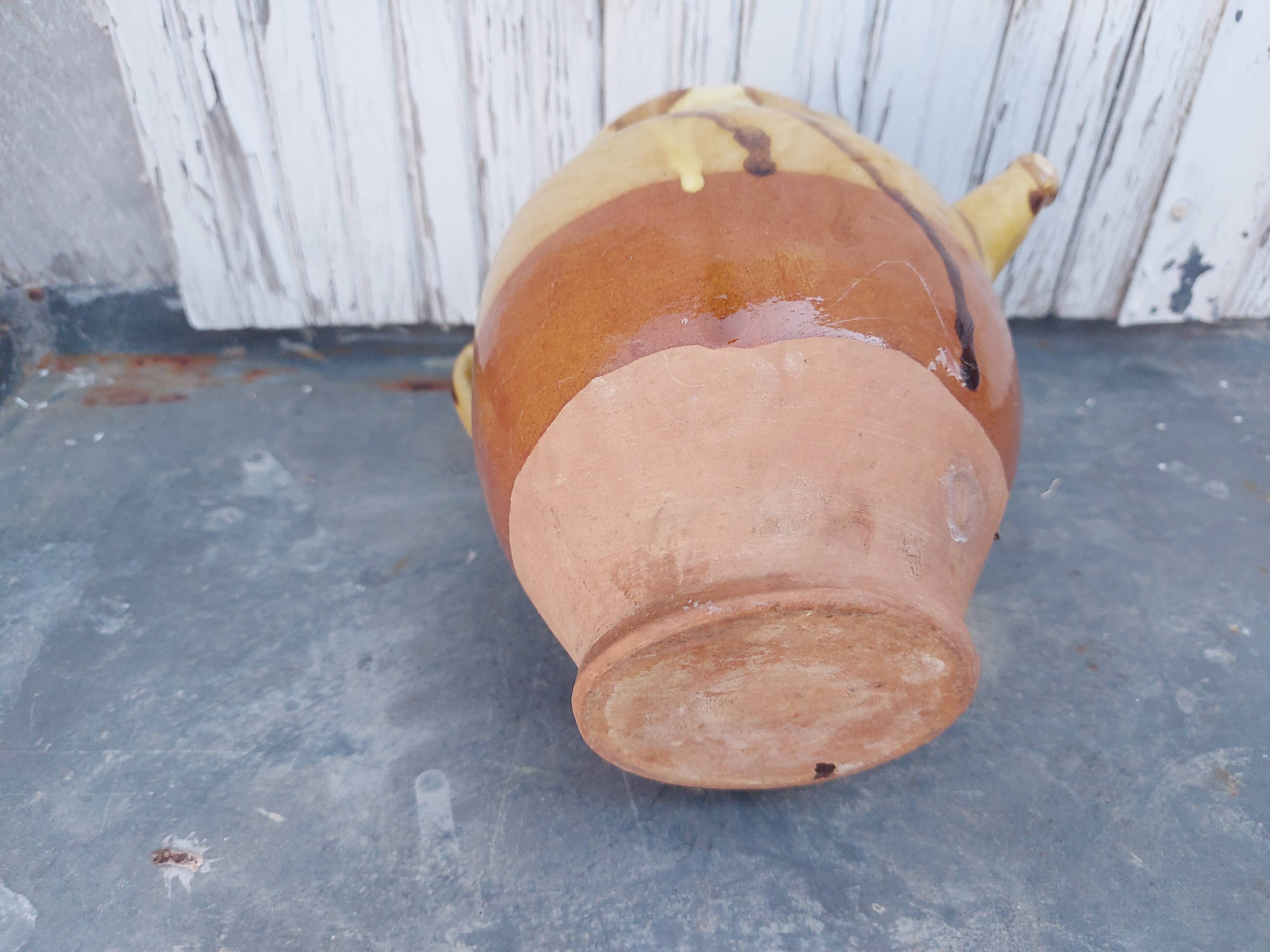 Ceramic jug, gargoulette, provence
