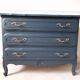 Commode bleue