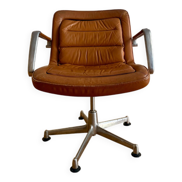 Leather chair by Jorgen Kastholm for Kusch & Co. 1970s.