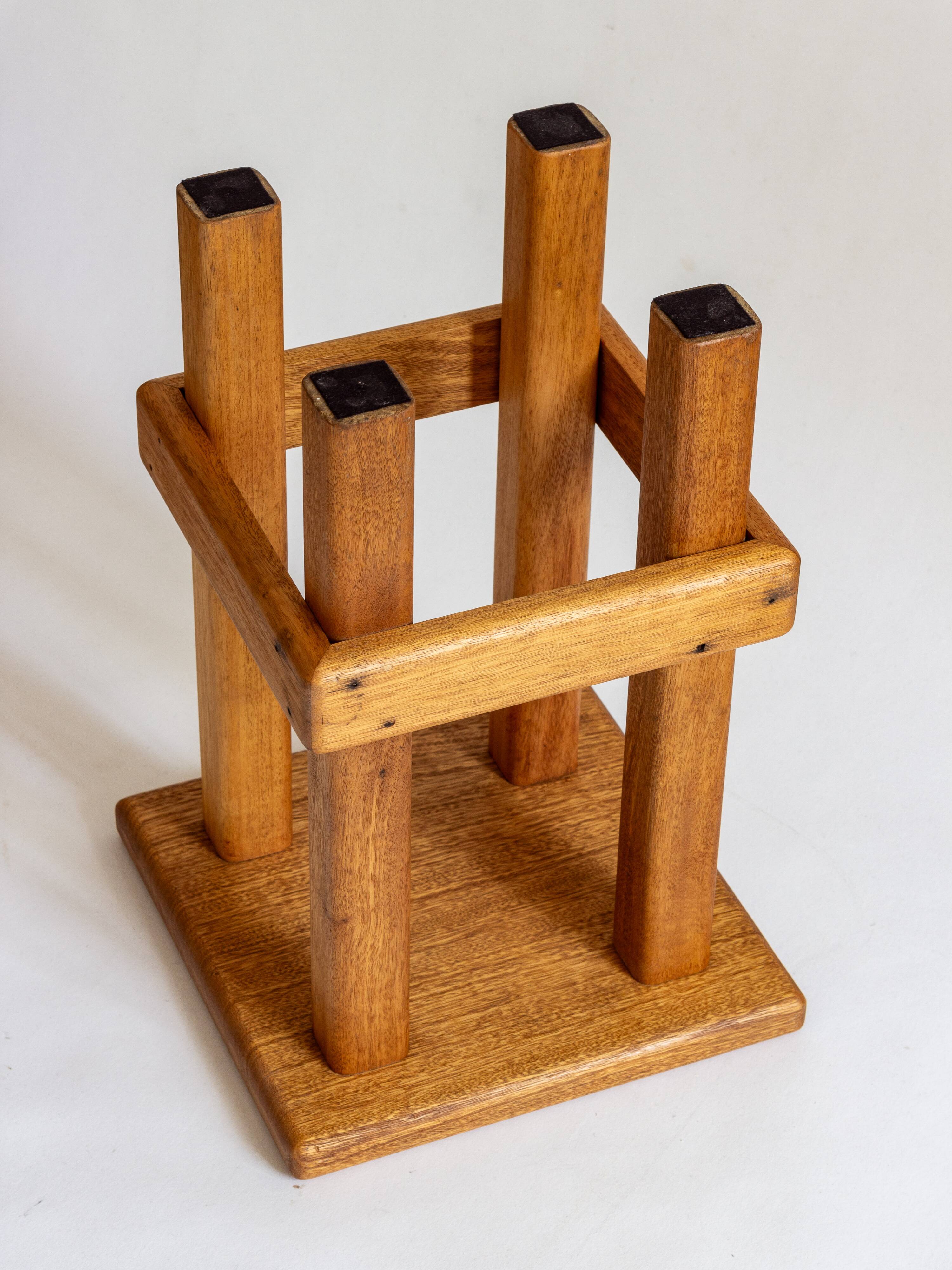 Modernist stool in framiré wood⎮70s