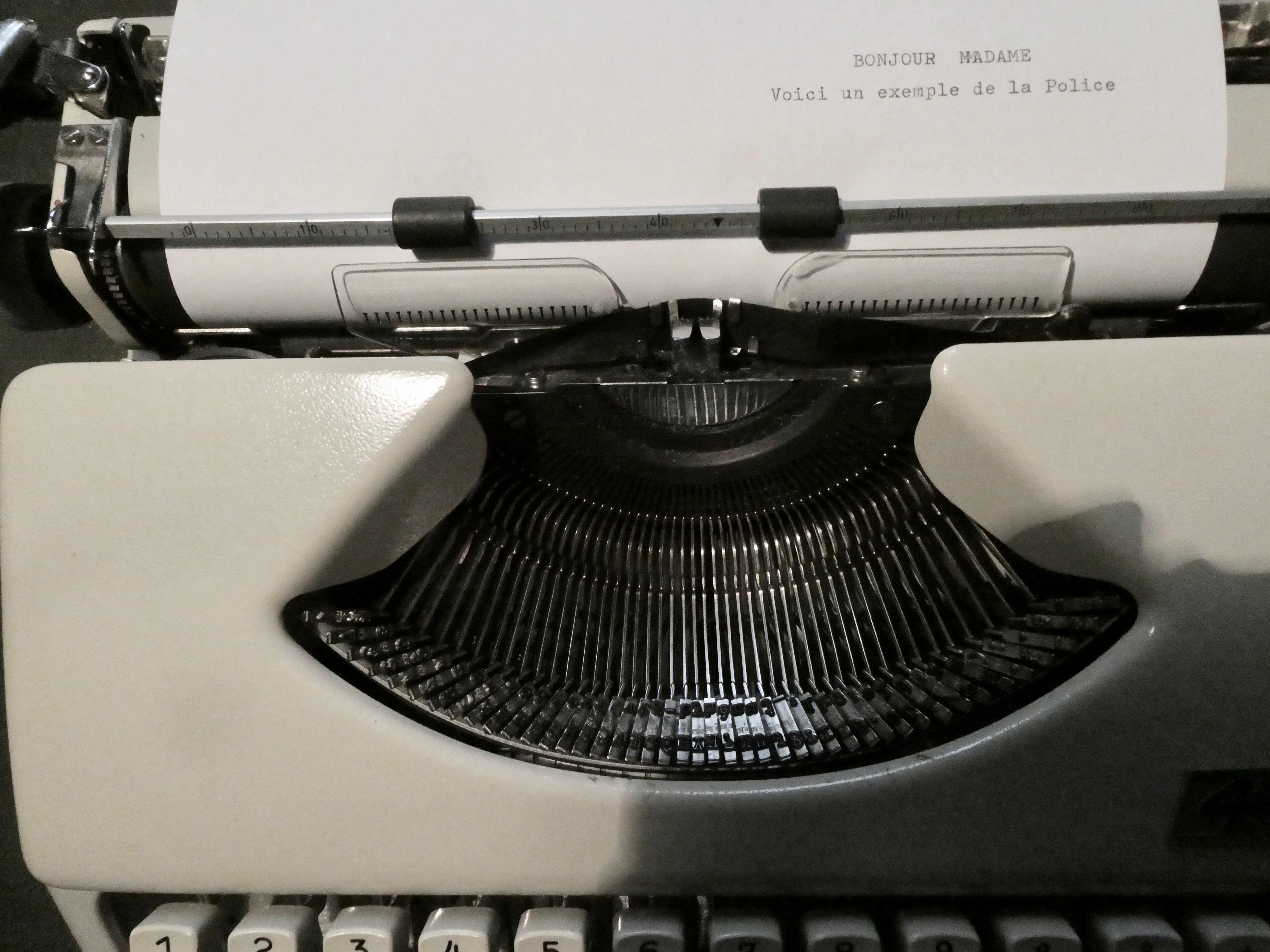 Typewriter 4 stars of the 1960s