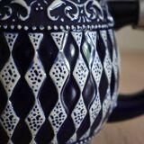 Beer mug with tin lid