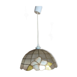 Mother-of-pearl suspension