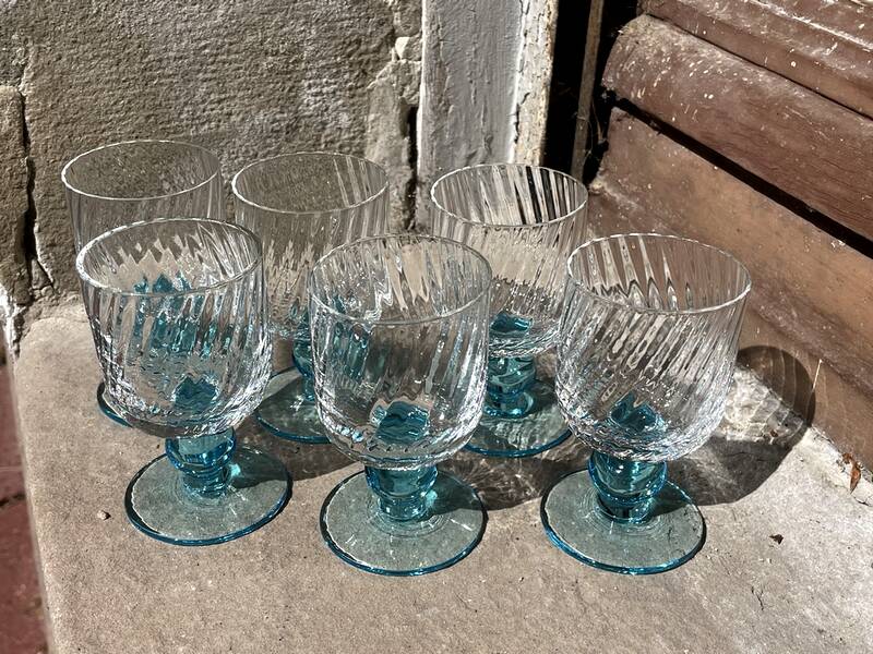 Set of 6 liqueur glasses in transparent blue bicoloured portieux glass