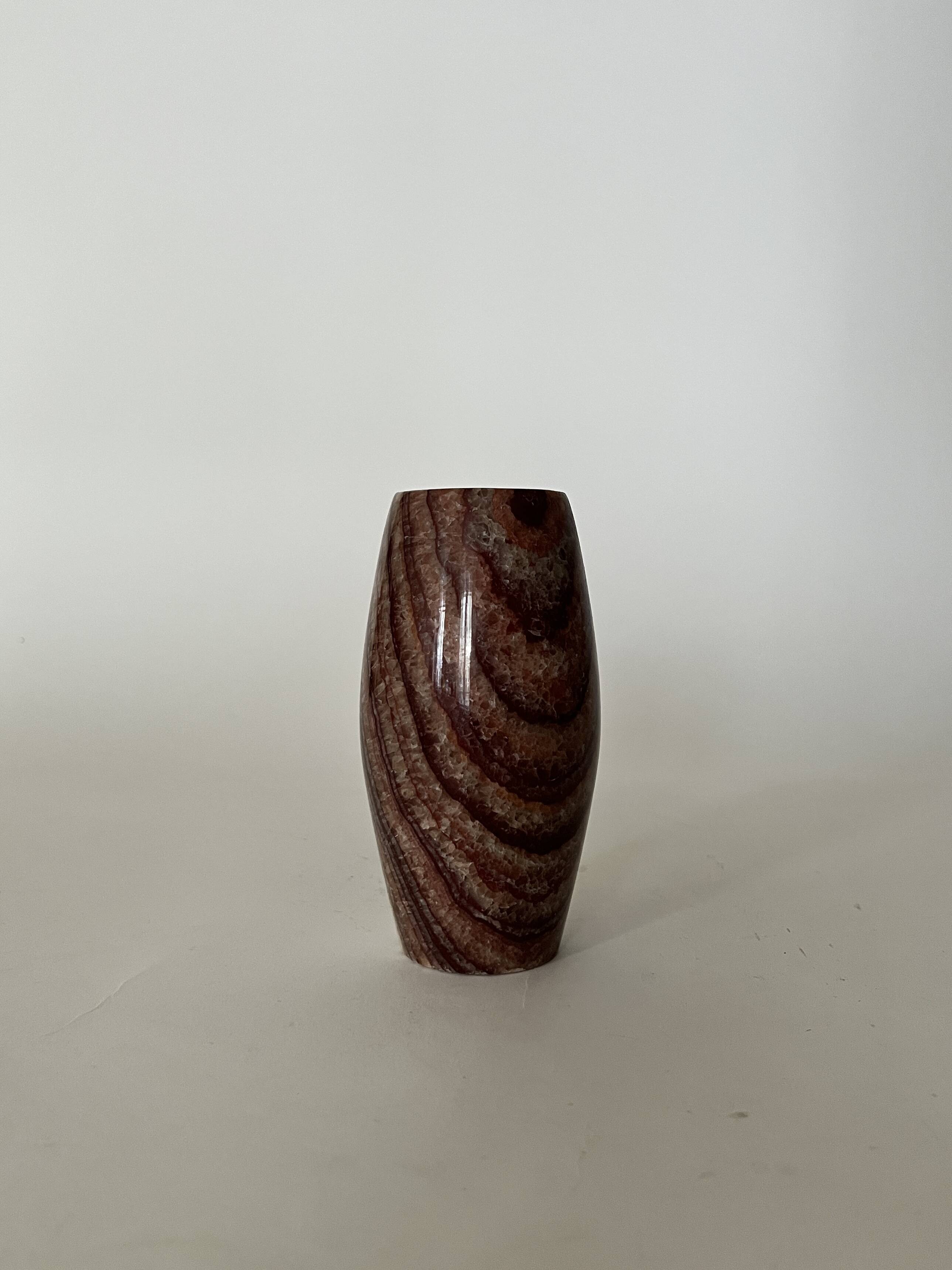 Genuine onyx marble vase, 1970 design