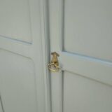 Green Parisian wardrobe