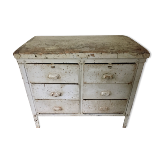 Dresser industrial