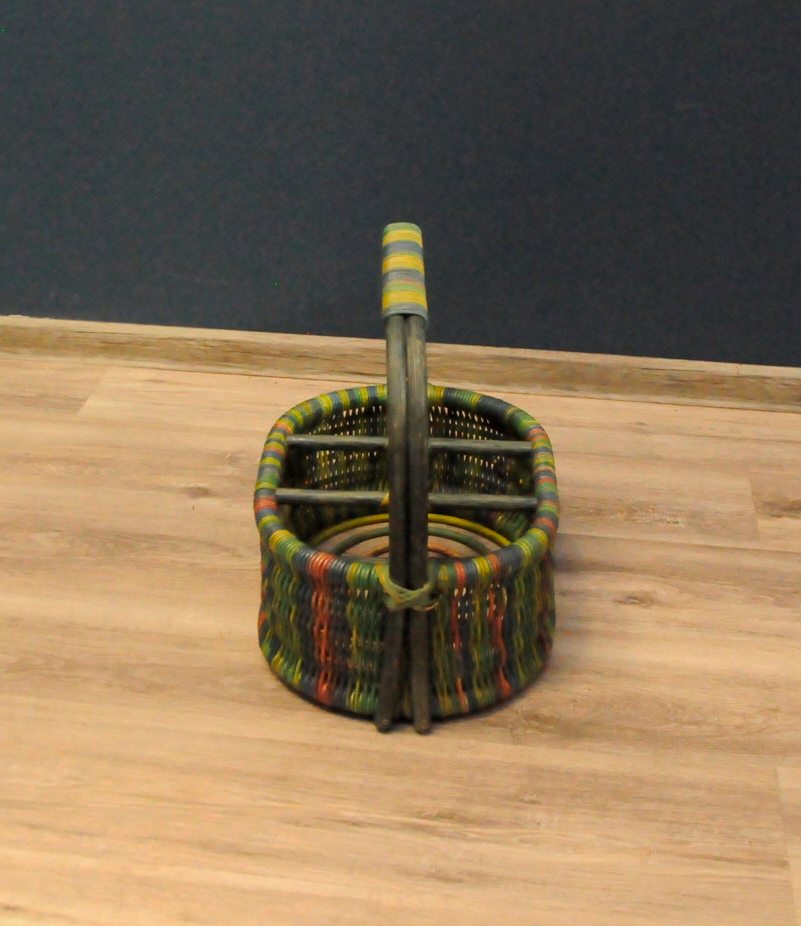 Danish bamboo drink basket