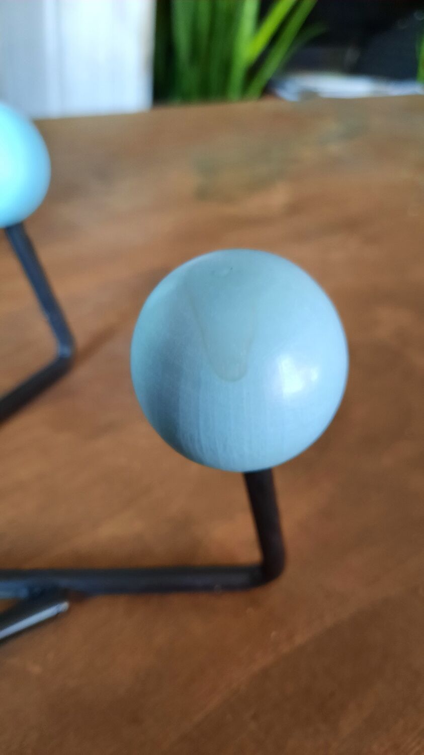 Wall-mounted coat rack 4 balls