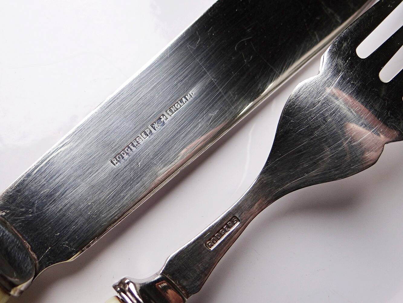 Rodgers Sheffield silver-plated fish service with ivorine vintage.