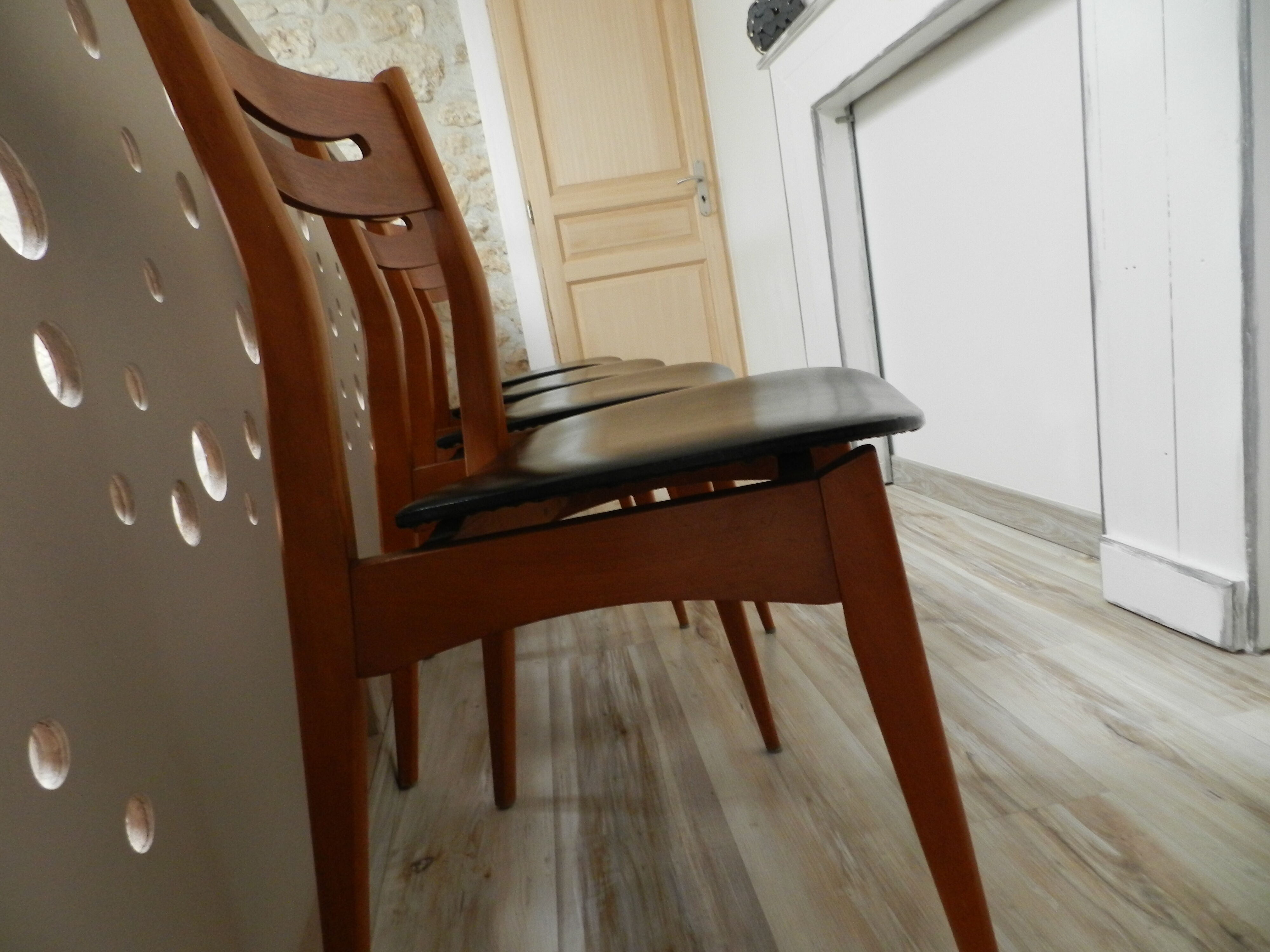 Set of 4  scandinavian nordic chairs
