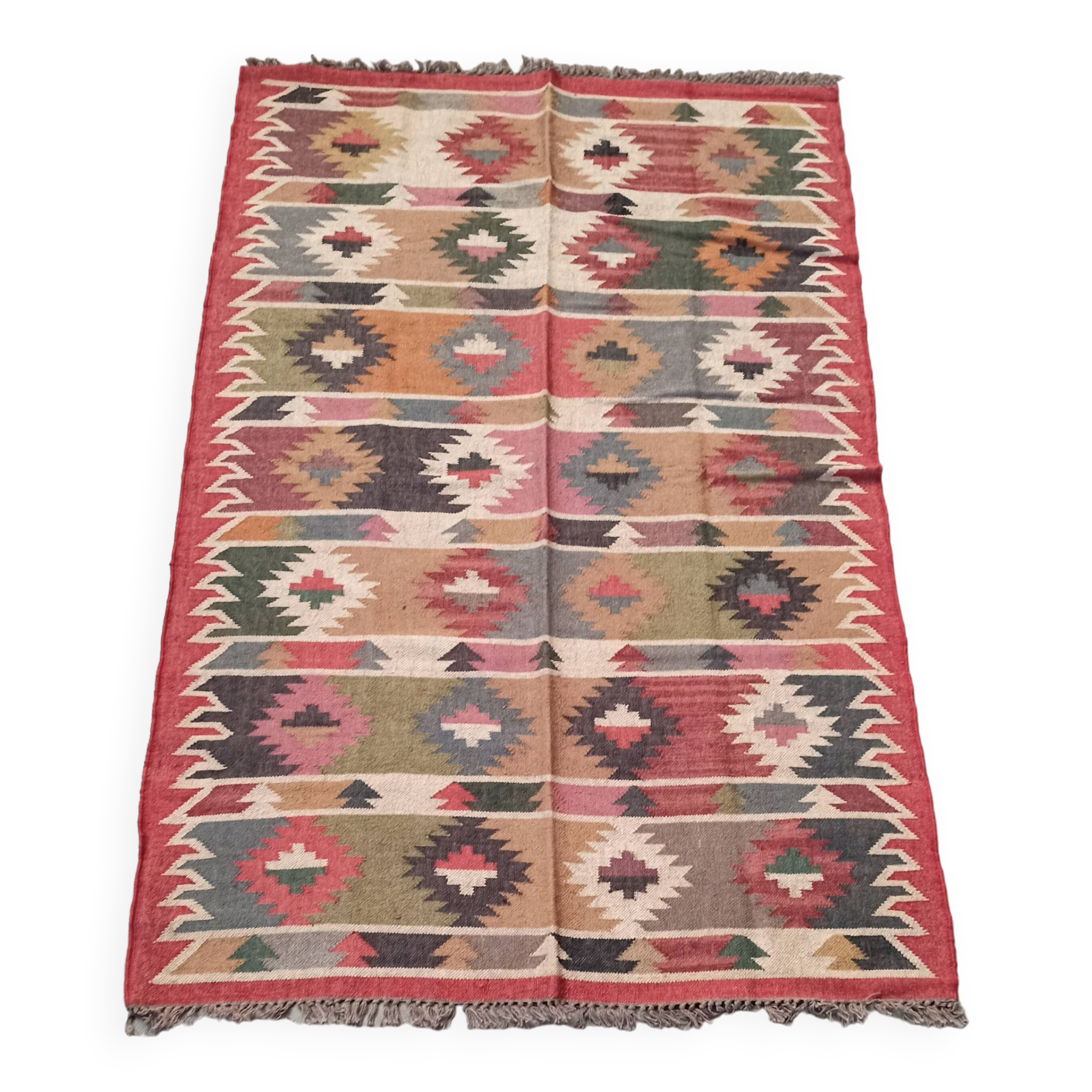 Kilim rug in jute and cotton. 150cm x 240cm
