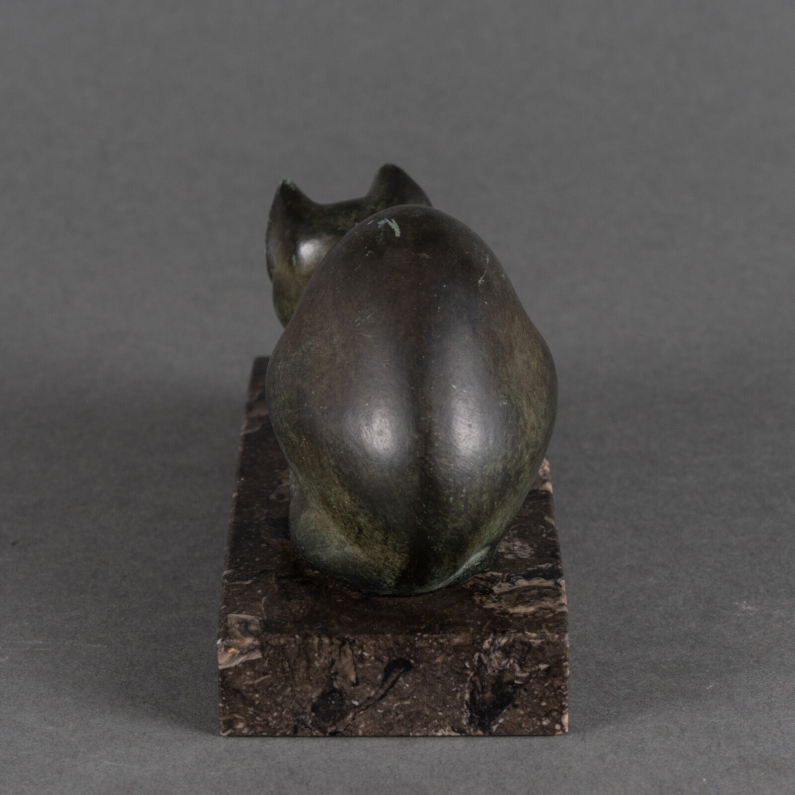 Art deco cat in regule by m. font green patina 1930 marble base