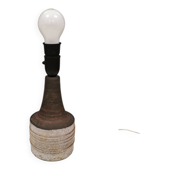 Ceramic table lamp, Danish, from the 1970s-80s. In earth tones.