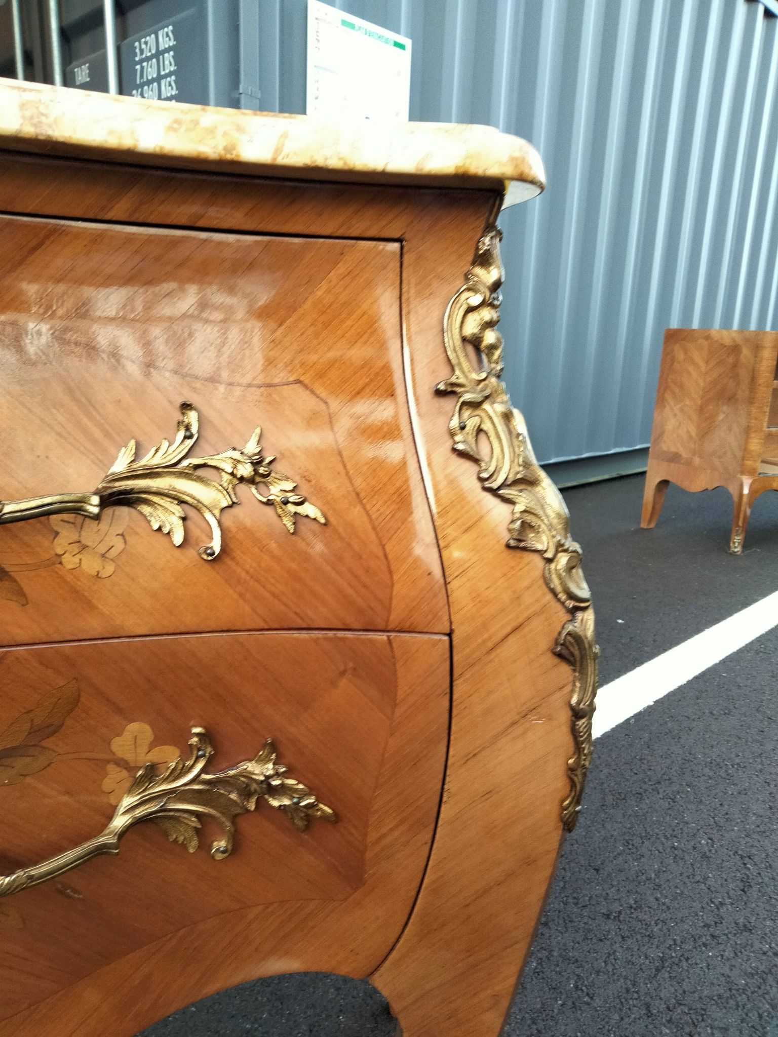 Commode ancien Louis XV marqueterie plateau marbre