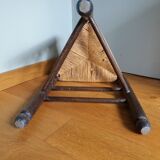 Mulched tripod stool