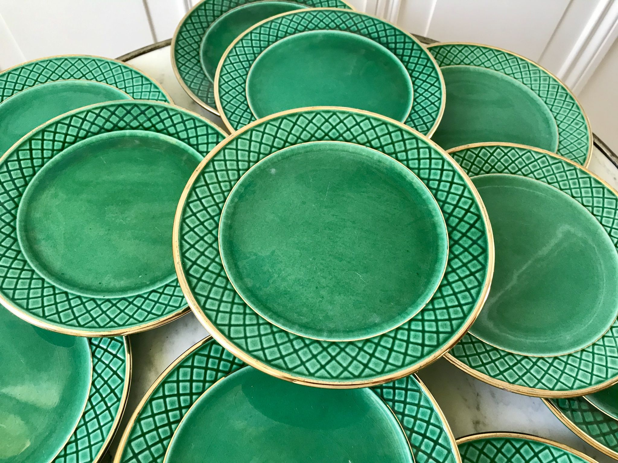 dessert service 12 dessert plates and a green and golden Art Deco cake dish 40s