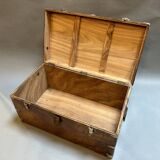 Coffre camphre vintage