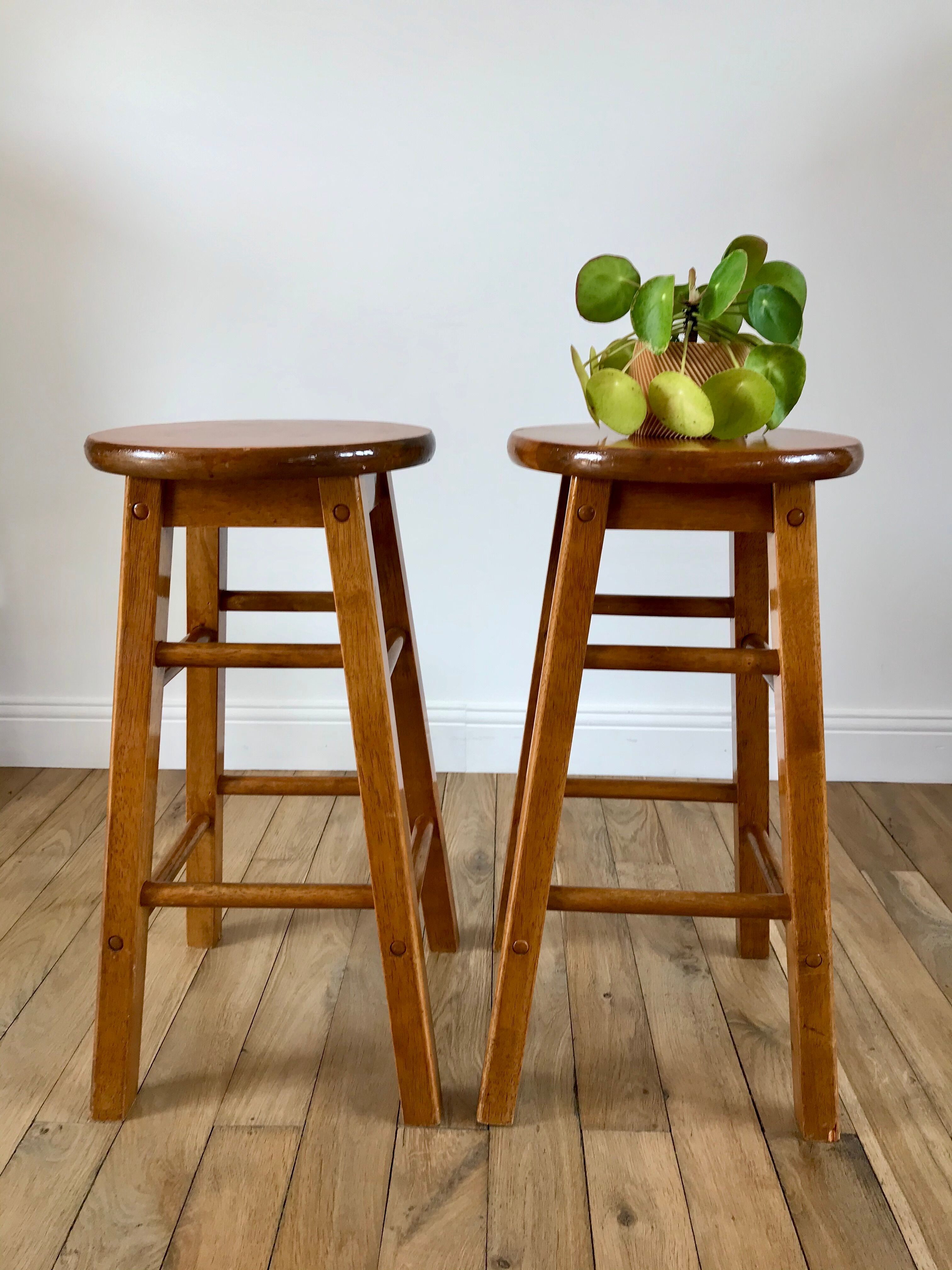 Pair of high stools / bar varnished wood 60-70s