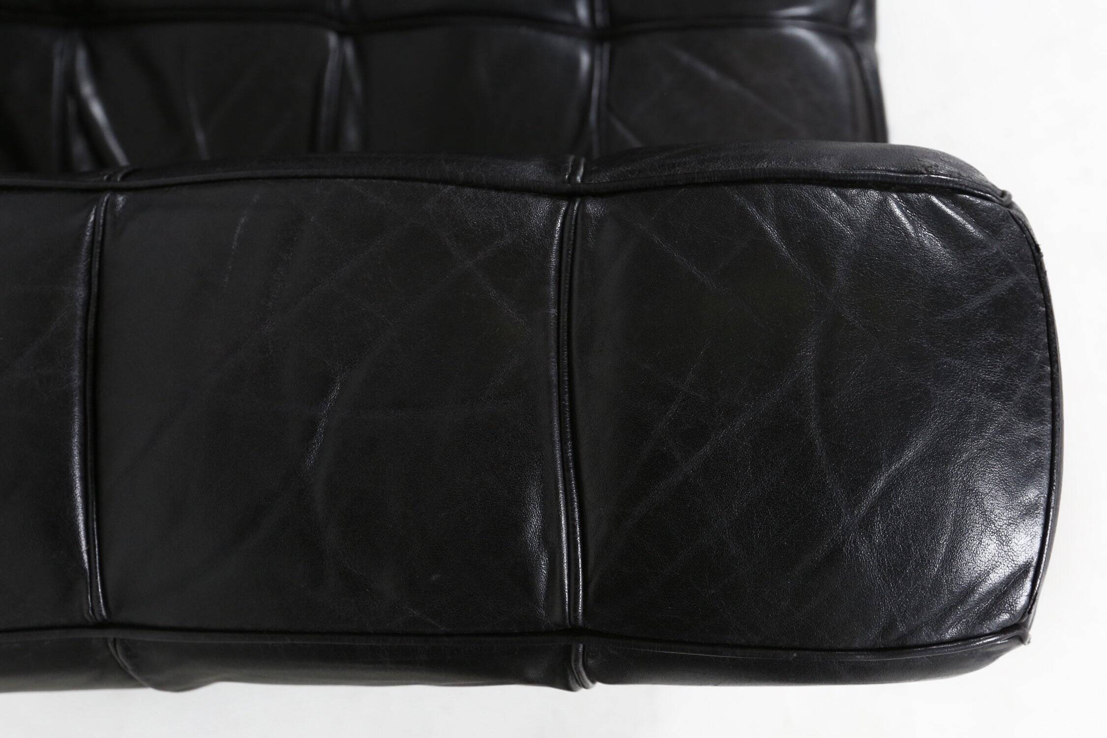 Canapé en cuir noir Kubus modèle "8020" par Josef Hoffmann pour Wittmann, Austr