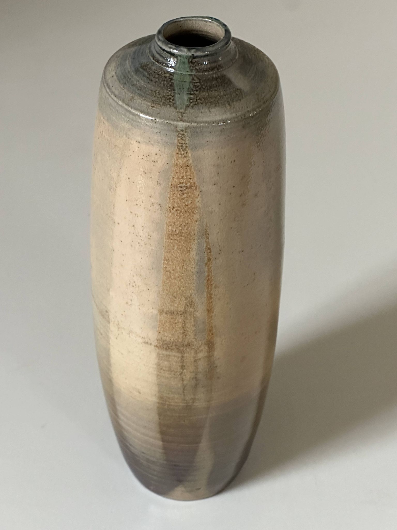 Ceramic vase