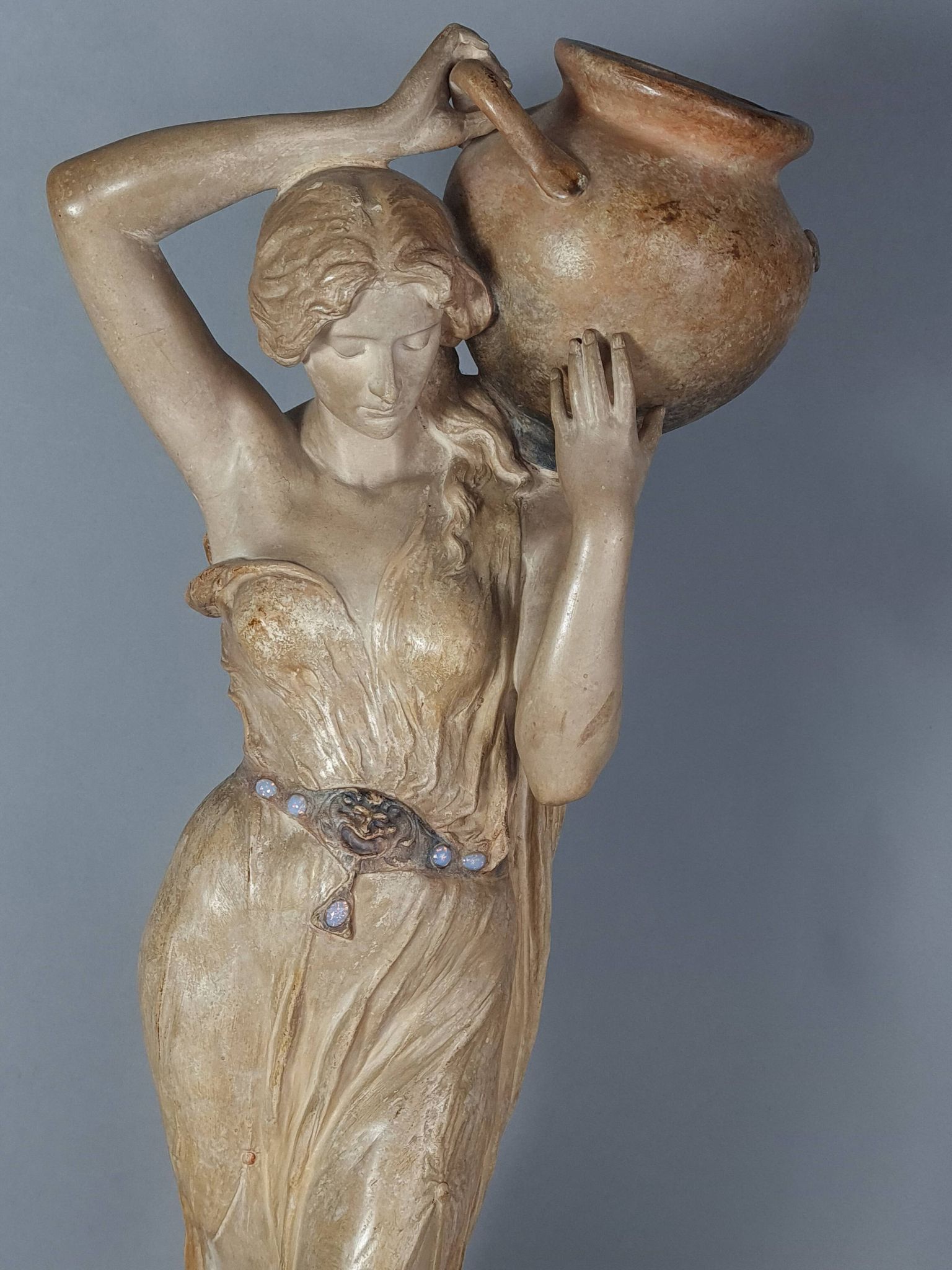 Ceramic sculpture Woman and opal belt jug Goldscheider circa 1900, 60 cm C155