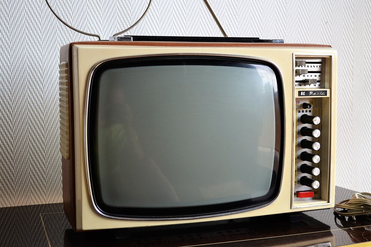 CLIMATIC TV3200 1970 vintage portable TV s