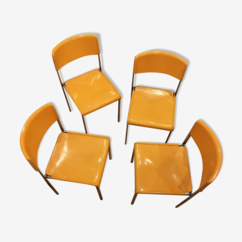 4 chaises L303 par Lafargue