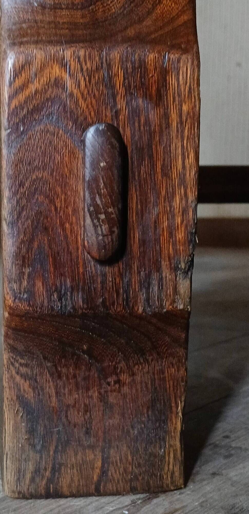 Table de ferme XXL rustique brutaliste "Olavi" en orme teinté NF meubles 12 convives