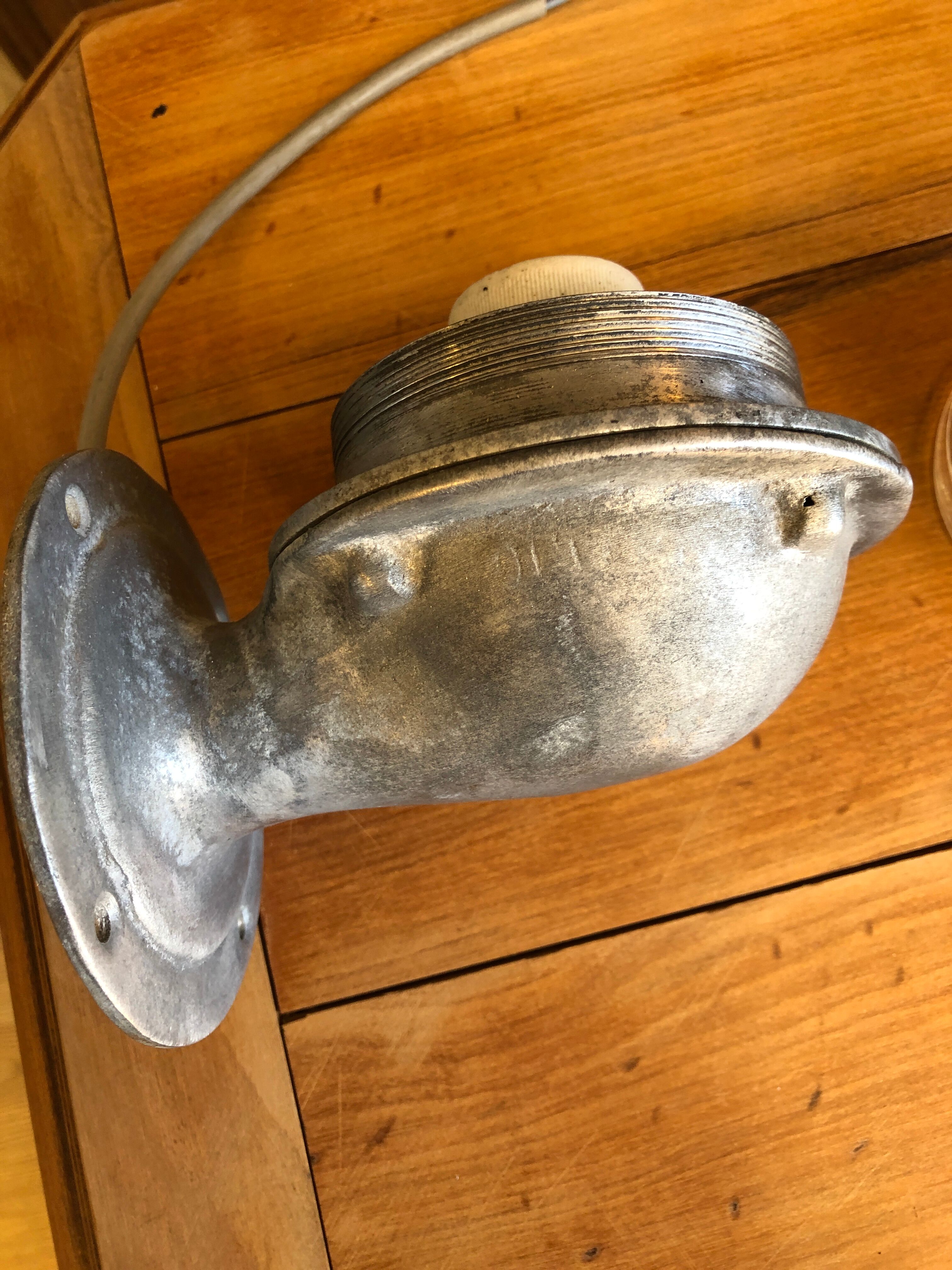 Apply Marine course lamp