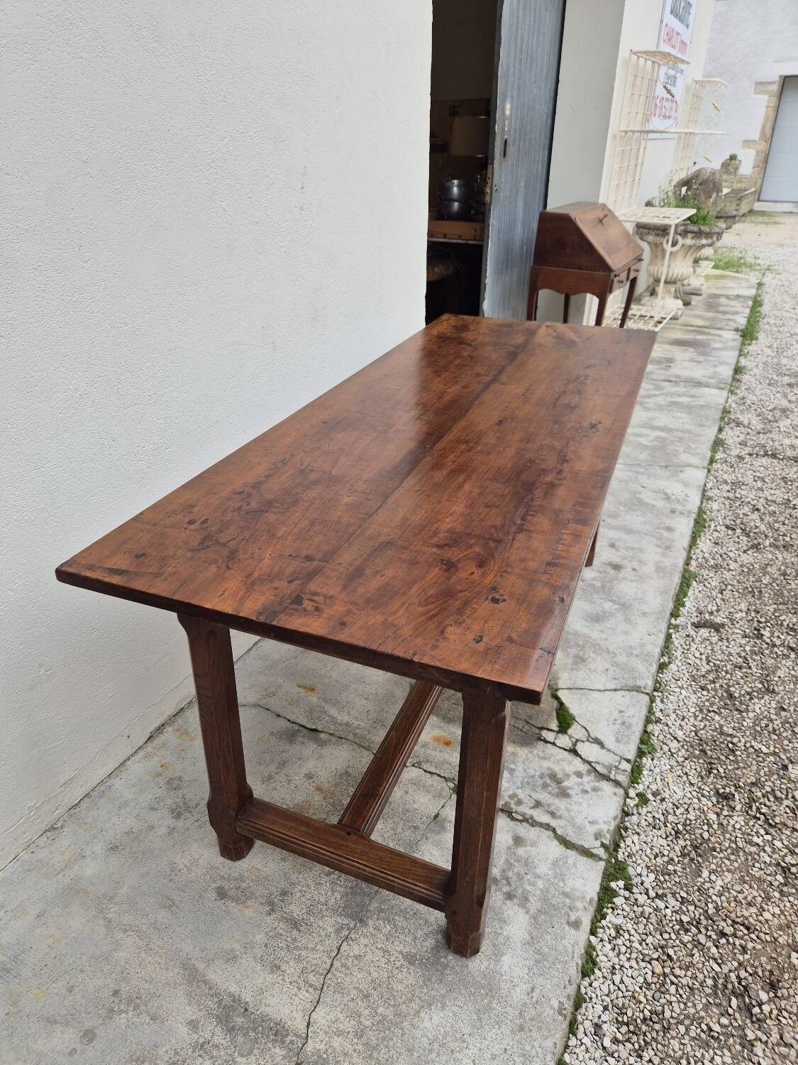 19th century solid walnut Burgundy farmhouse table with two drawers - 1m82