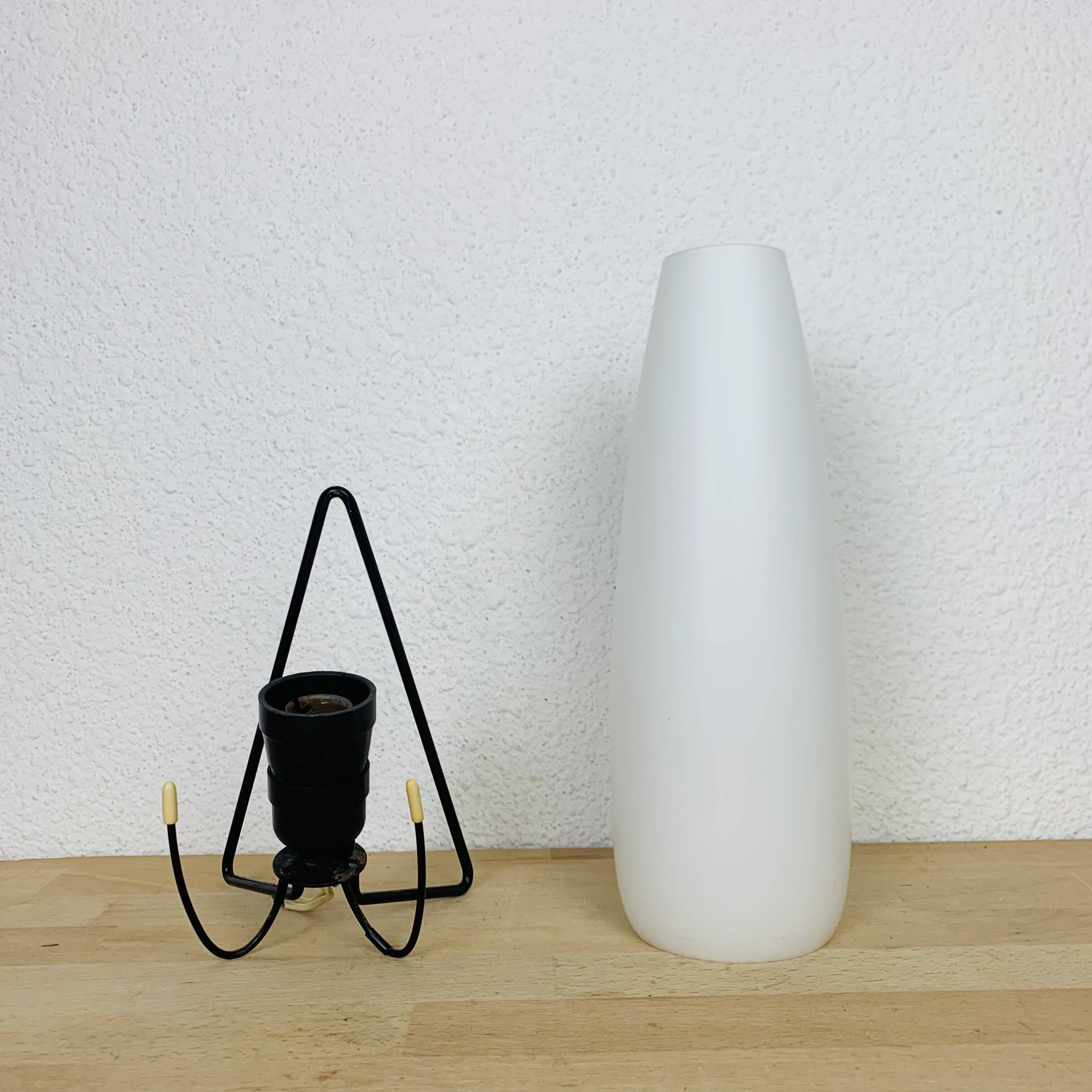 Louis Kalff 50s opaline wall lamp