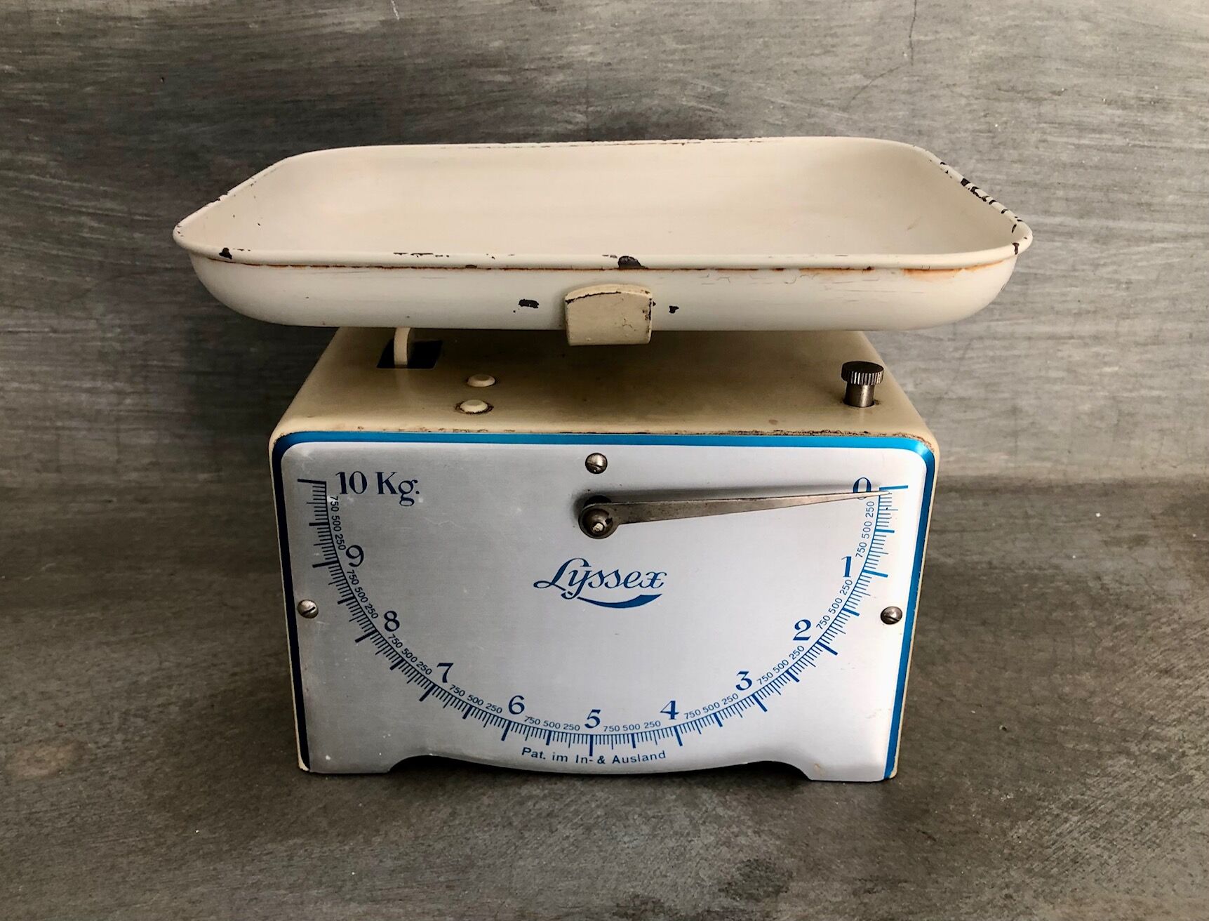 Lyssex kitchen scale
