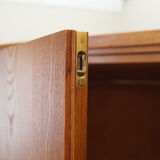 Armoire en chêne, design danois, années 1960, production: Suède