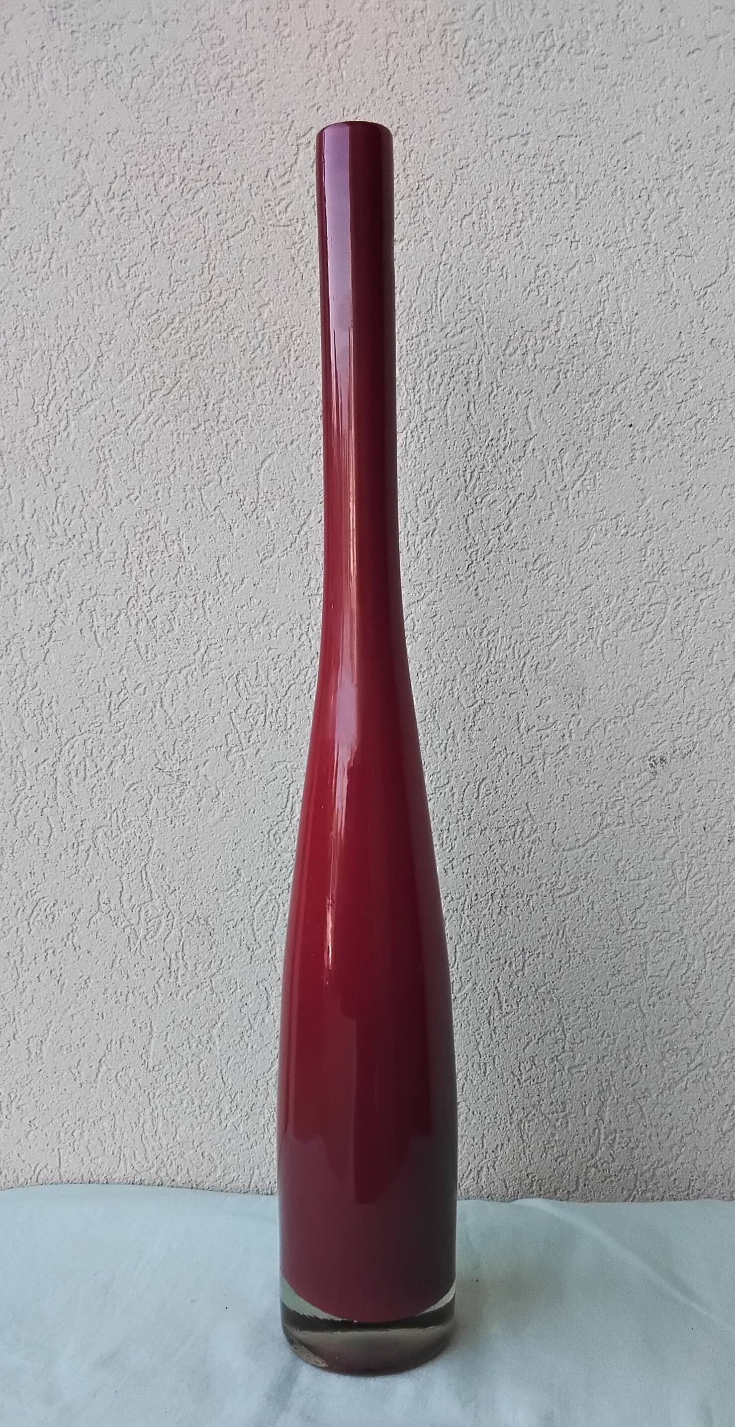 Single-stem glass vase
