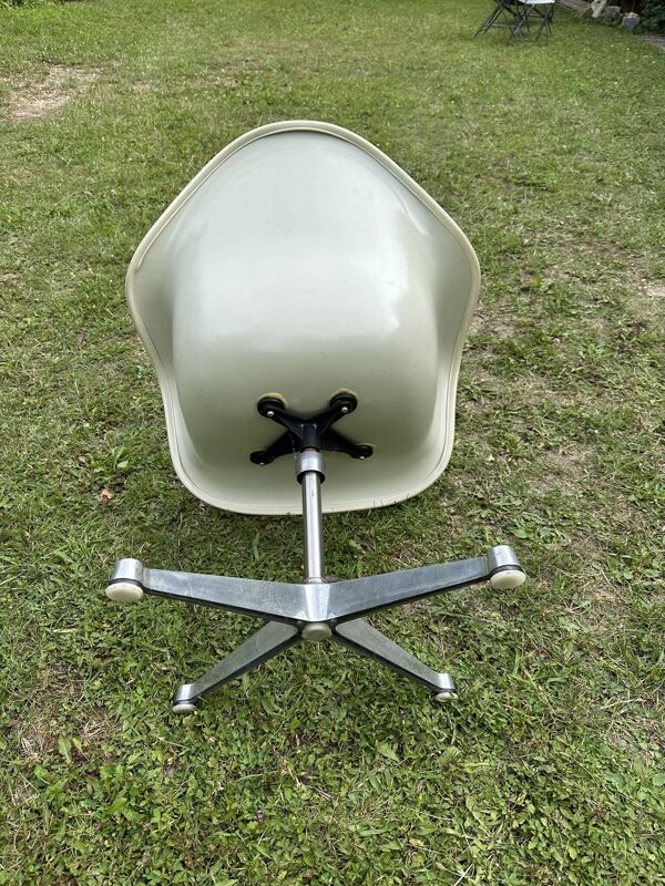 Paire de fauteuils Eames, édition Herman Miller