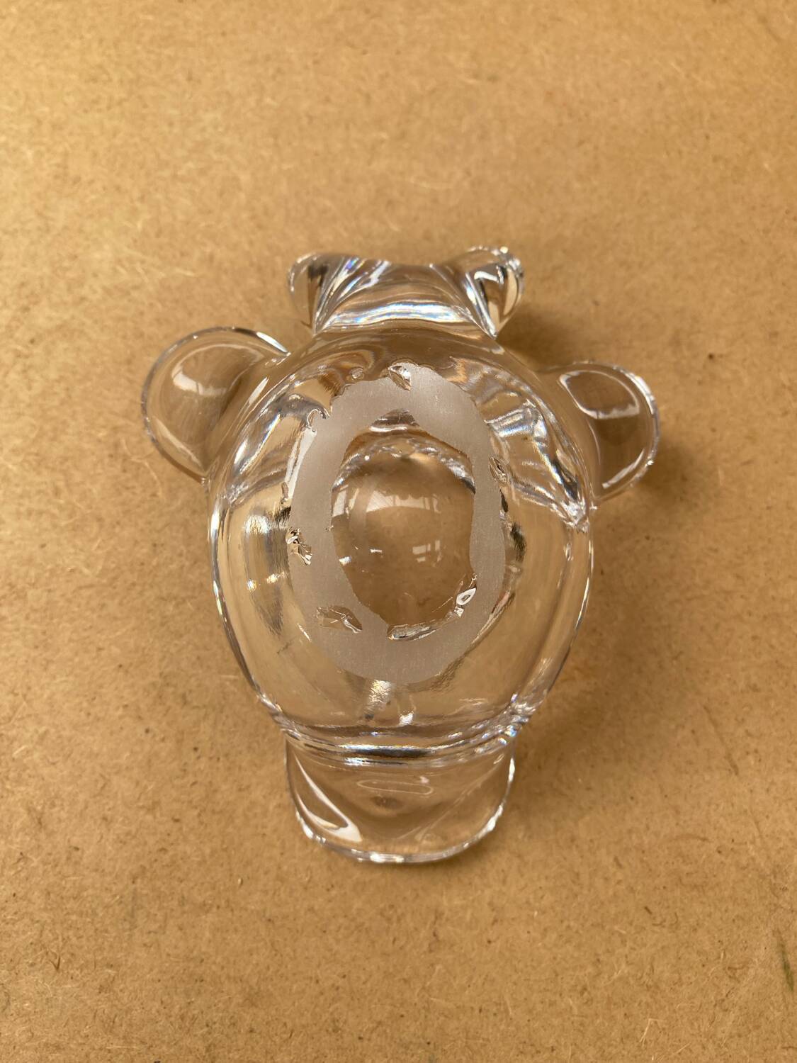 Old vintage vannes crystal bear shaped pocket ashtray