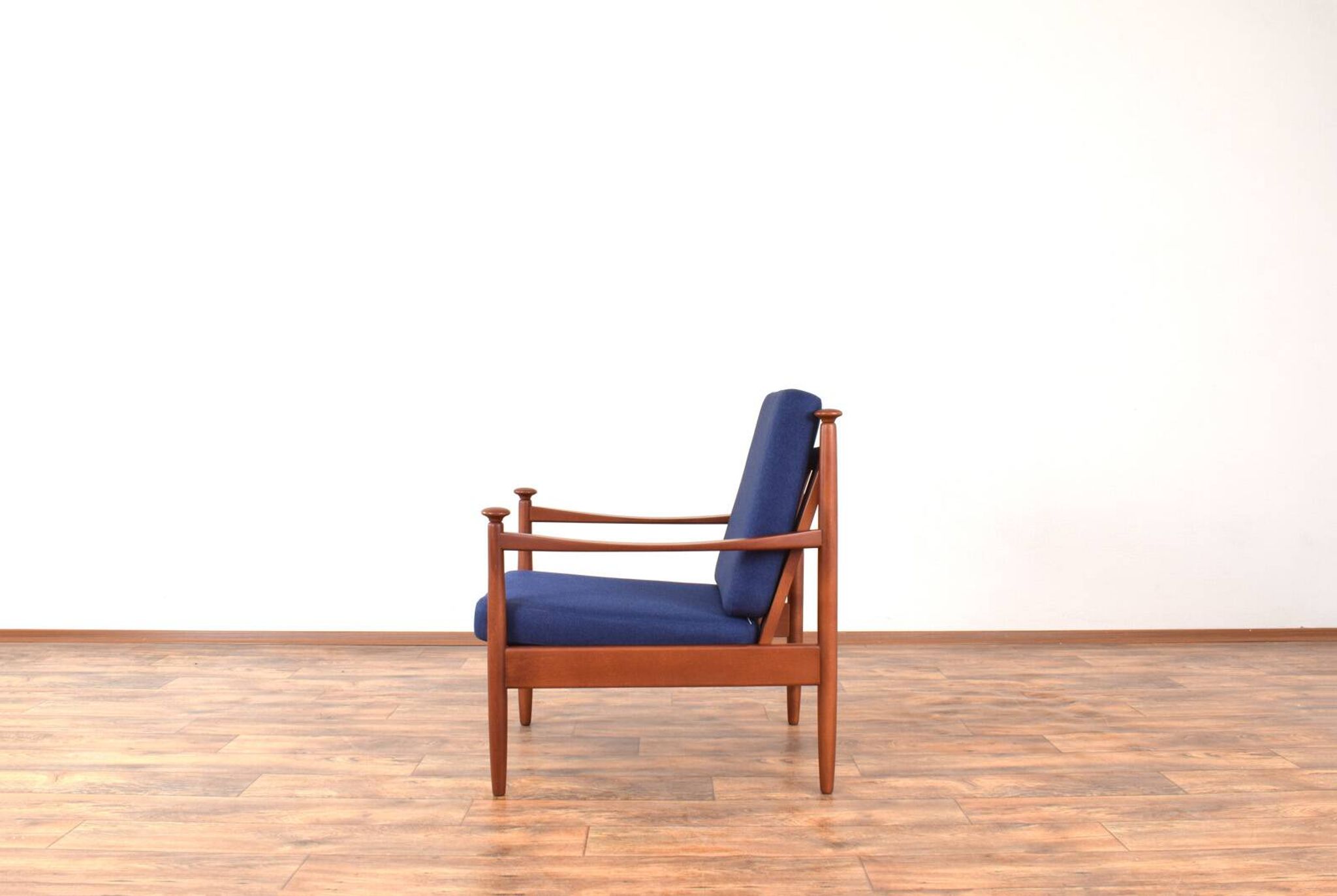 Fauteuil danois des années 1960, style mid-century.