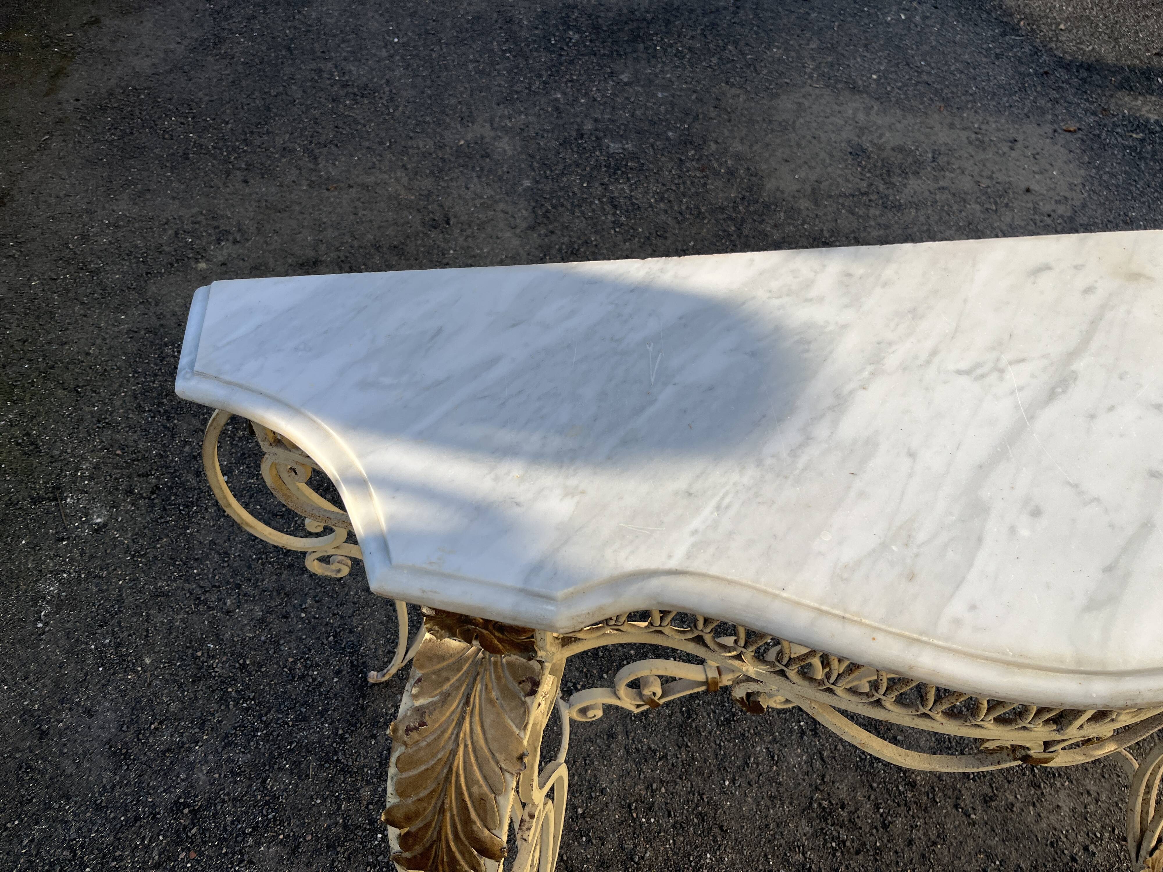 Half-moon console in wrought iron and marble