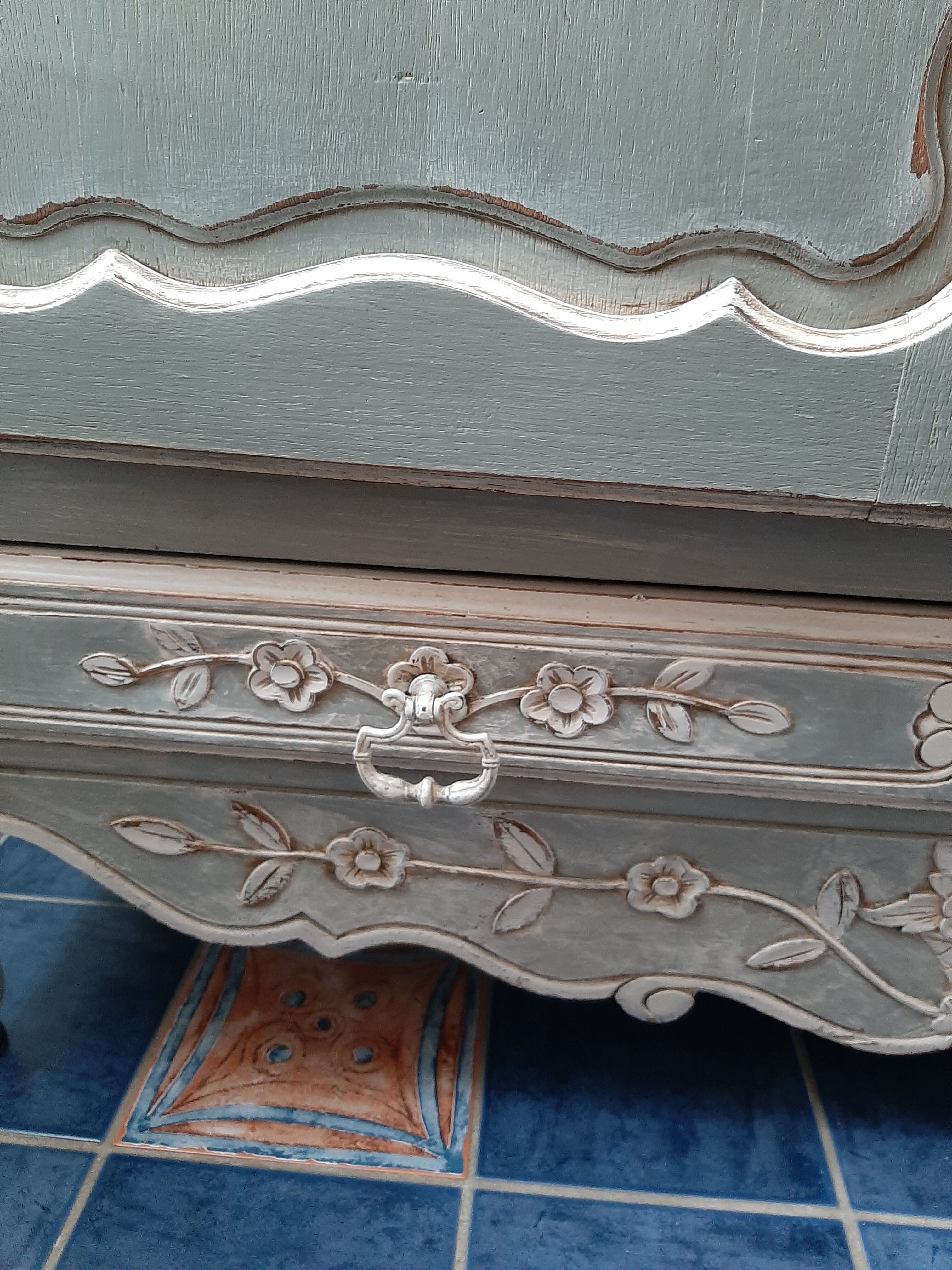 Old wardrobe restyled