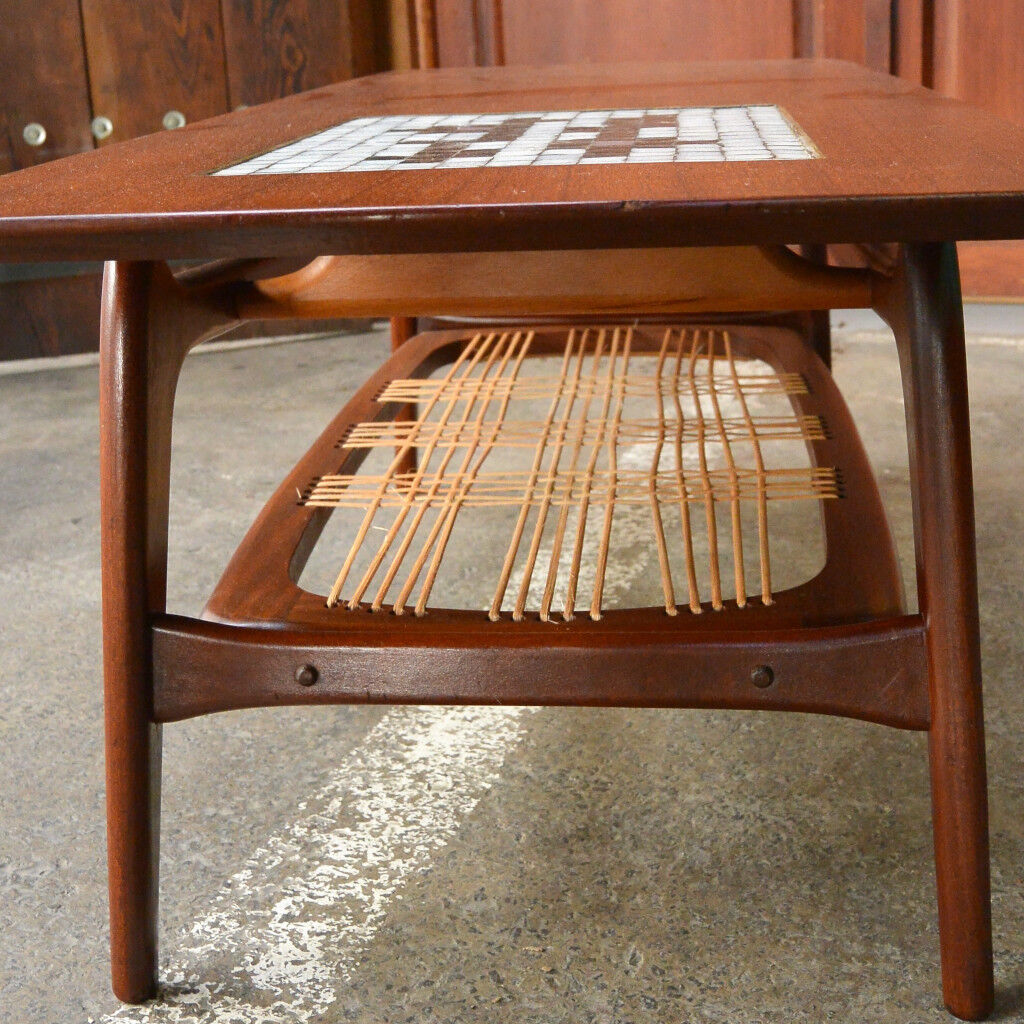 Louis van Teeffelen's coffee table No.16