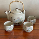 Asian-style teapot and cups